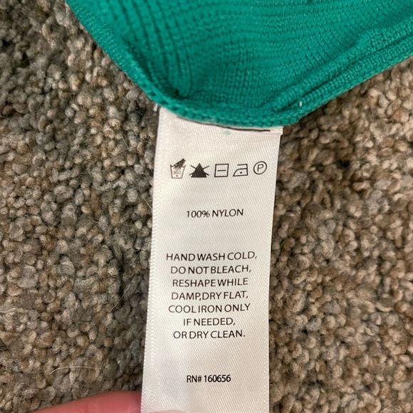 Green TJ Maxx halter top - size Large - Picture 4 of 4